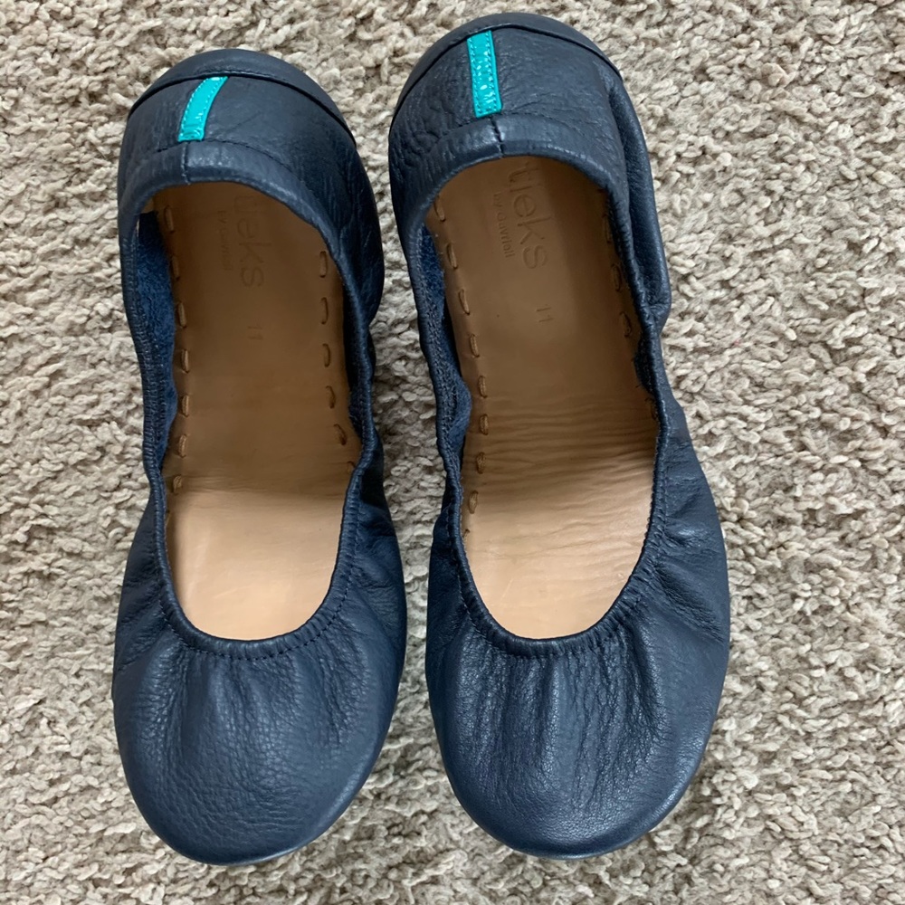 Tieks size 11 California Navy